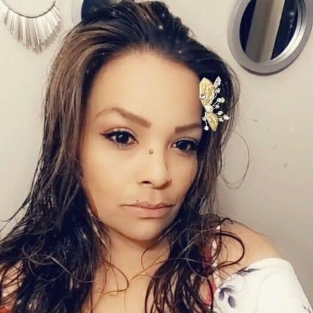 Meet your Posher, Sabrina